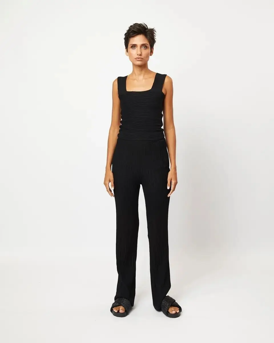 TOP PLEAT