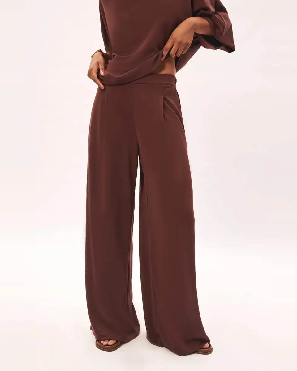 CALÇA RETA MALHA