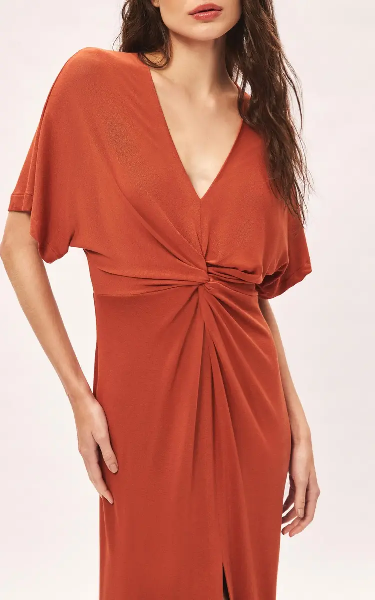 SAÍDA TORÇÃO MALHA TRICOT