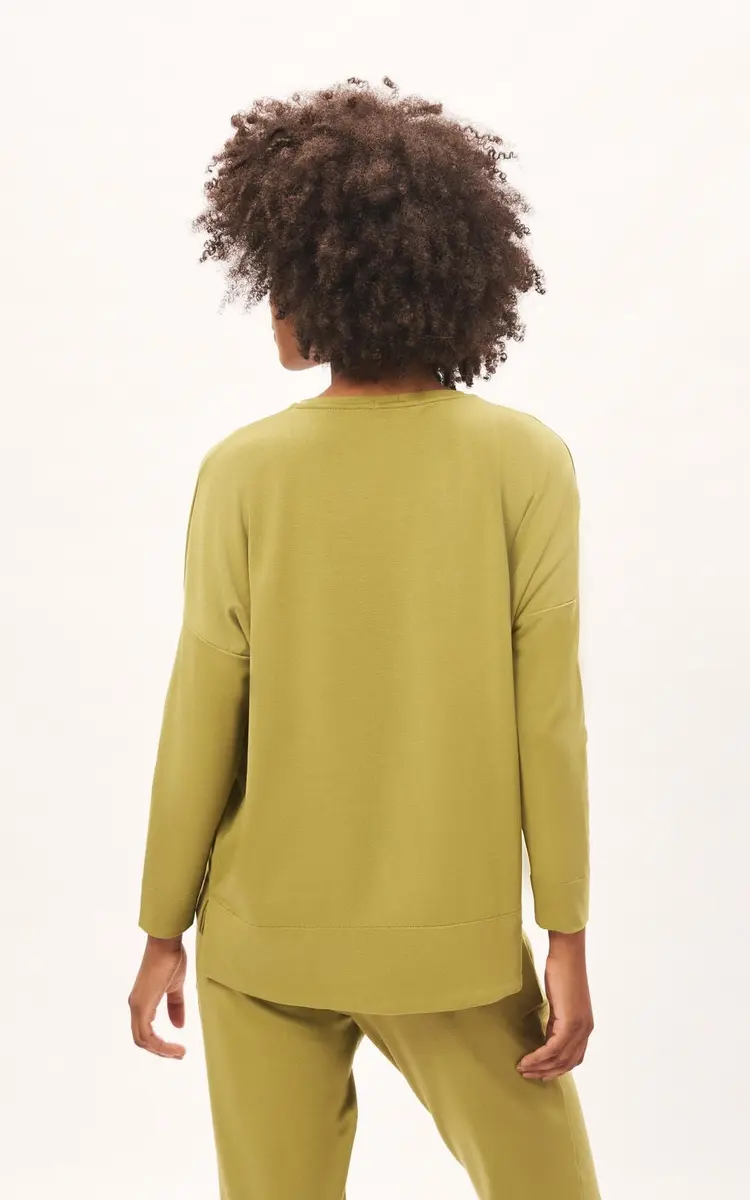 BLUSA MOLETINHO