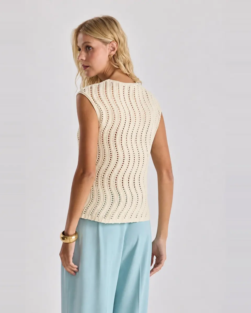 BLUSA SEM MANGA DE TRICOT ONDAS